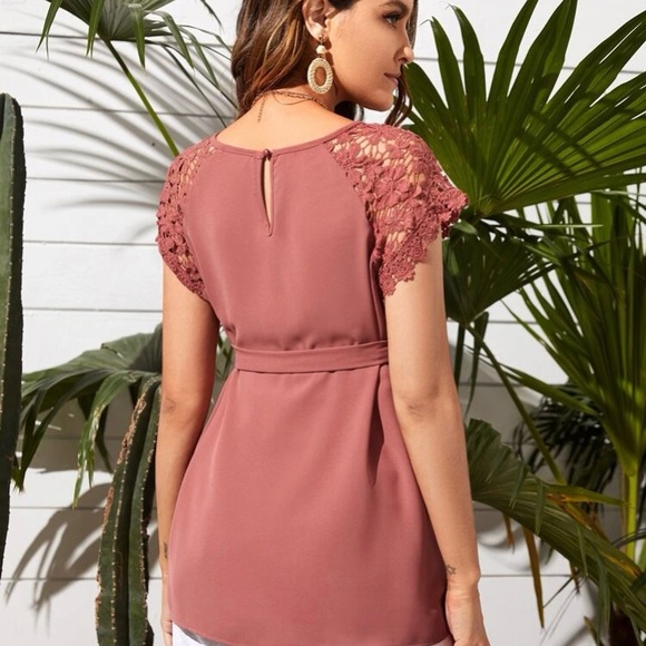 Maternity blouse - Picture 2 of 2